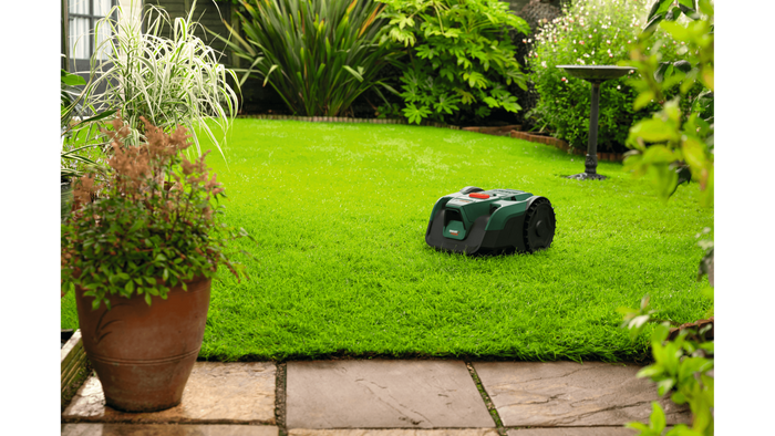 Wire-Free Robotic Lawn Mower for Gardens Up to 100m² with AI Vision Navigation & Portable Battery System