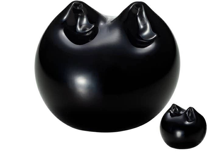Coconeco Cat Ornament - Black