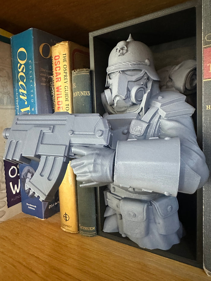 Grimdark Sci-Fi Soldier Book Nook – 3D Printed Paintable Shelf Display (uk delivery included)