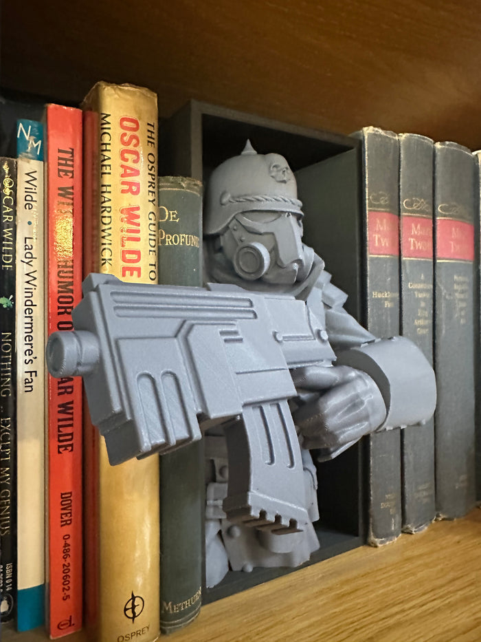 Grimdark Sci-Fi Soldier Book Nook – 3D Printed Paintable Shelf Display (uk delivery included)