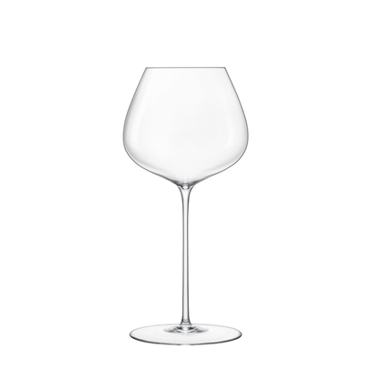 A clear Sapientia Cabernet/Merlot glass by Luigi Bormioli on a white background