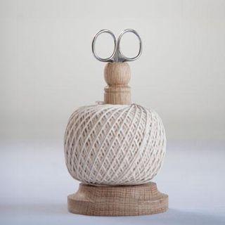 String Tidy with Scissors