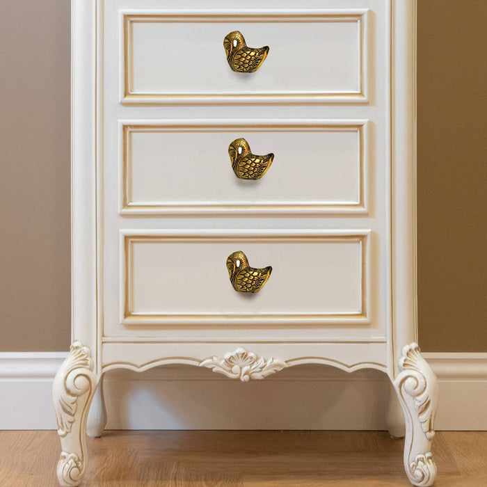 Swan metal knob