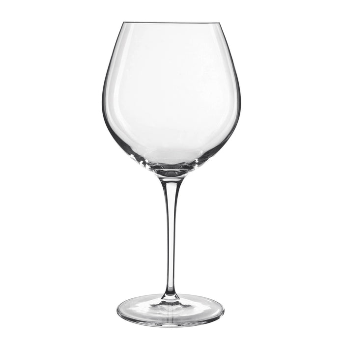 A clear, Vinoteque Robusto Red Wine Glass with a round shape and a long stem and a flat foot, made from high-tech crystal glass on a white background