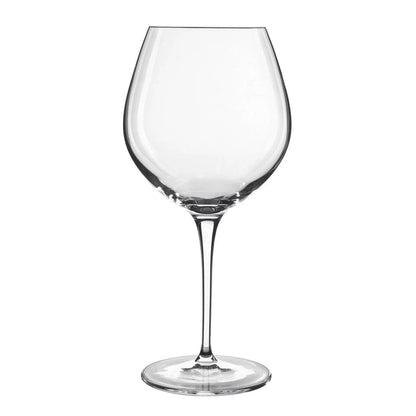 A clear, Vinoteque Robusto Red Wine Glass with a round shape and a long stem and a flat foot, made from high-tech crystal glass on a white background