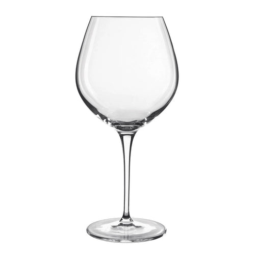 A clear, Vinoteque Robusto Red Wine Glass with a round shape and a long stem and a flat foot, made from high-tech crystal glass on a white background